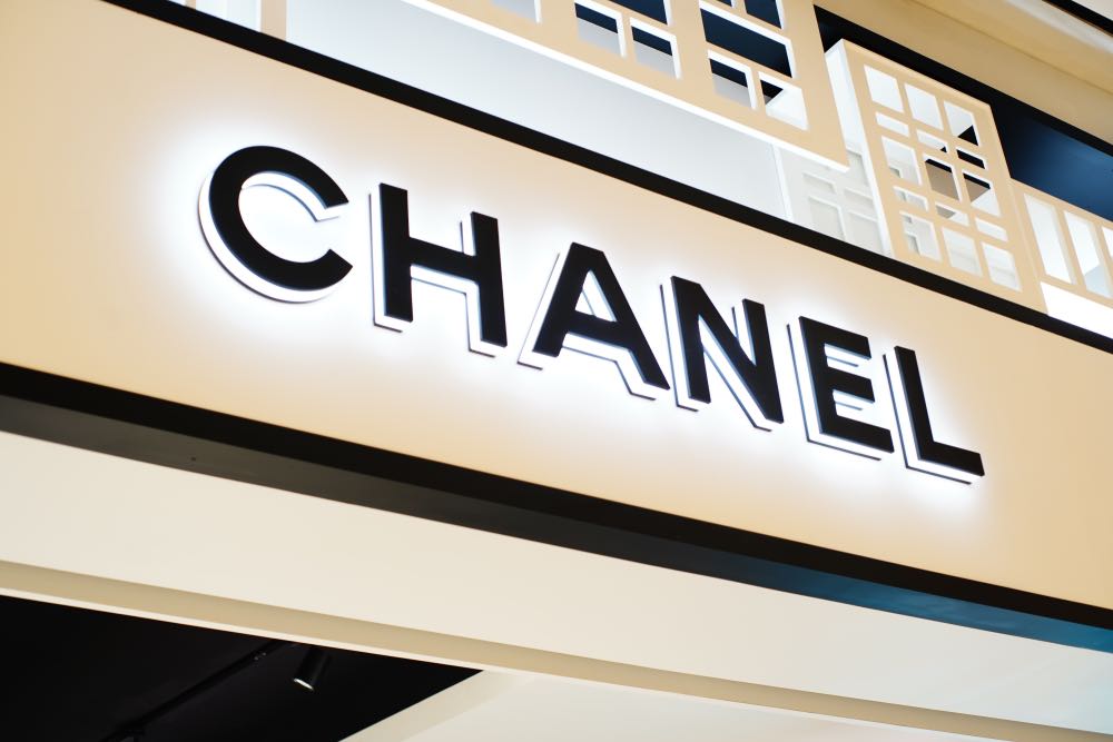 Fashion Store Front View B&W Print 100% Australian Made