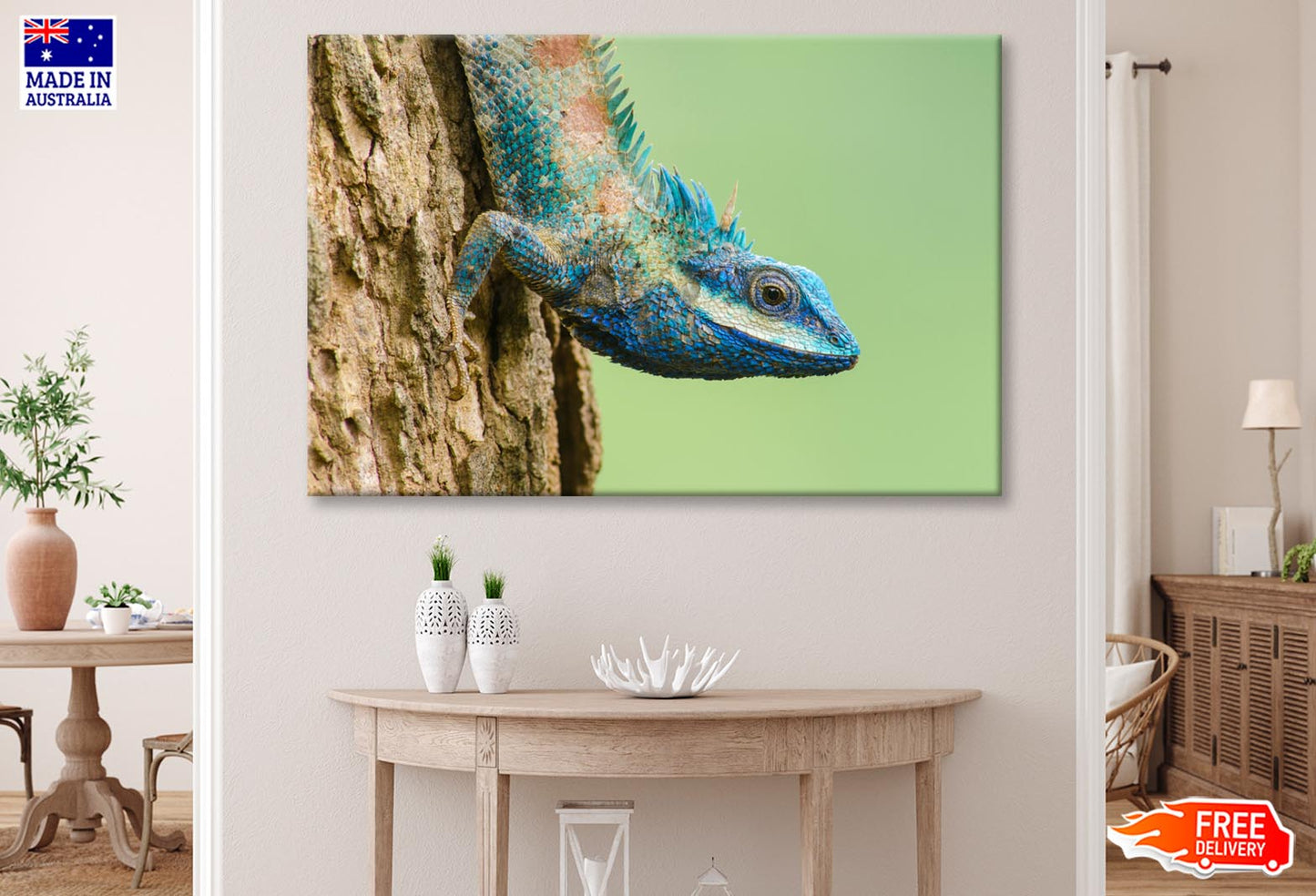 Lue Lizard with Big Eyes in Closed Up Details Wall Art Decor 100% Australian Made