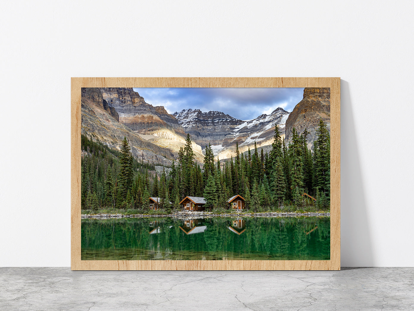 Lake With Mountain Peaks & Cabins Glass Framed Wall Art, Ready to Hang Quality Print Without White Border Oak