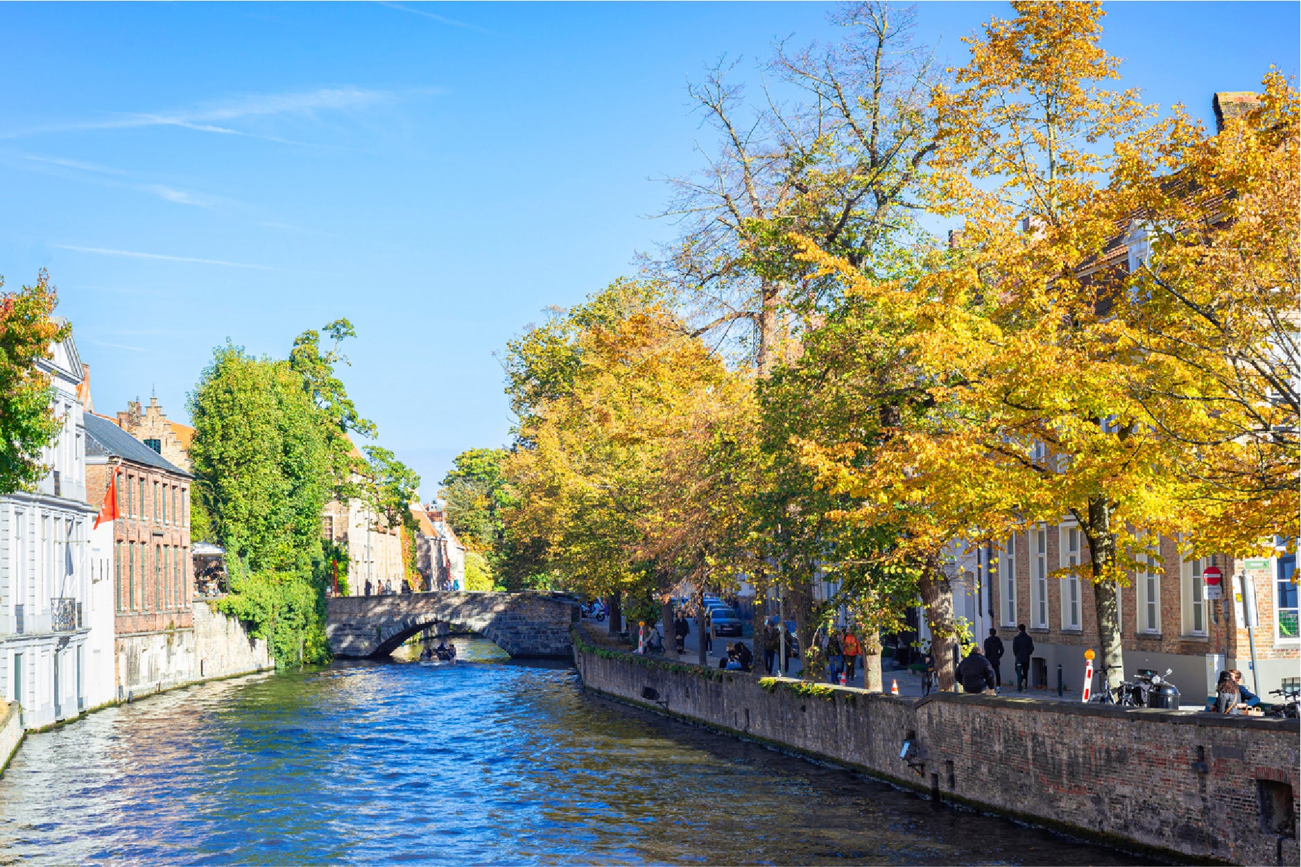 Water Of Canal In Town Of Bruges Glass Framed Wall Art, Ready to Hang Quality Print