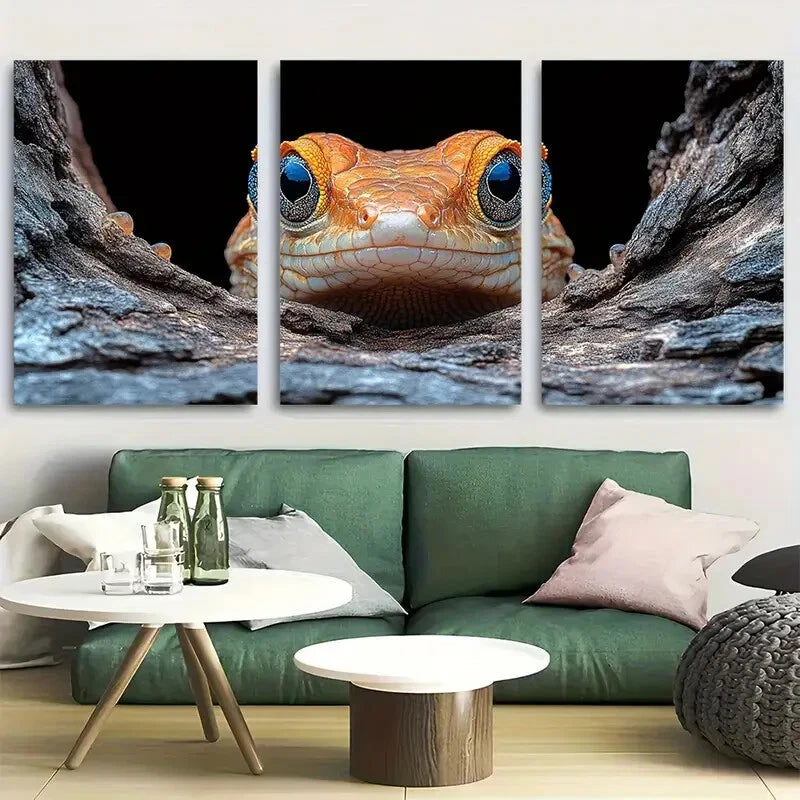 3pcs Lizard Poking His Head Out Of A Tree Metal Print Ready to Hang Art