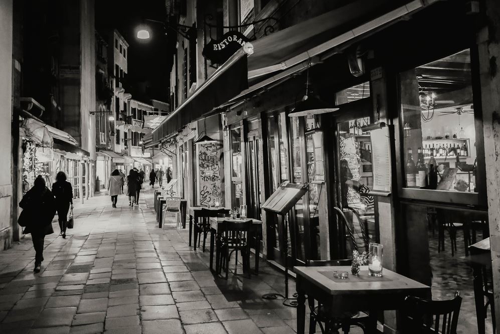 City Street View B&W Photograph Home Decor Premium Quality Poster Print Choose Your Sizes