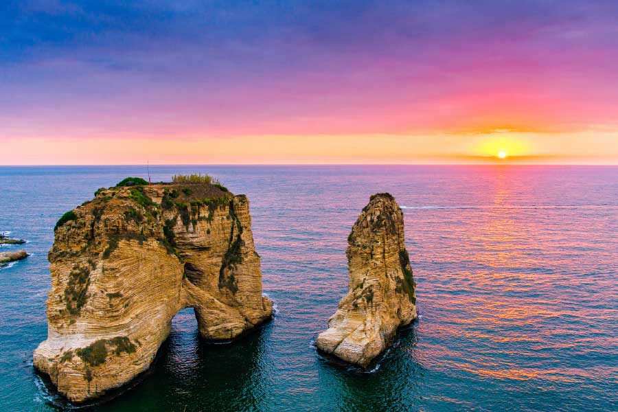 Bella Home Sunset & Pigeons Rock in Beirut Print Canvas Ready to hang